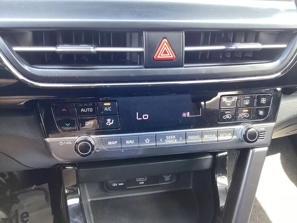 Used 2025 Black Kia S image 26
