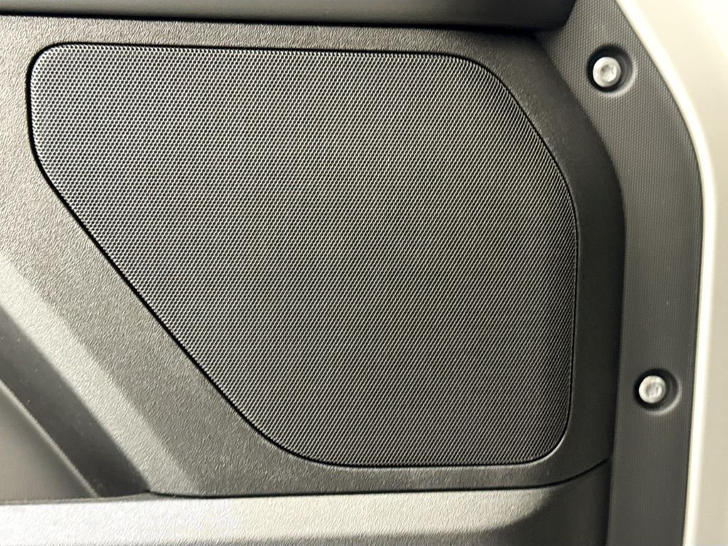 New 2026 Borasco Grey Land Rover X-Dynamic SE image 19
