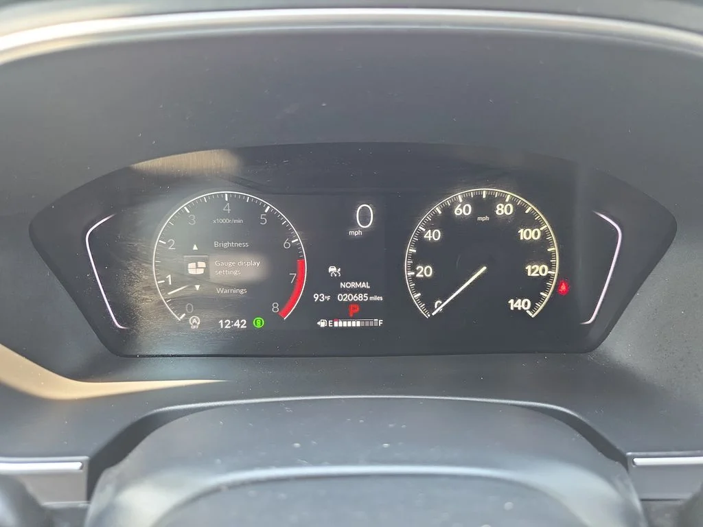 Used 2025 Lunar Silver Metallic Honda EX-L image 26