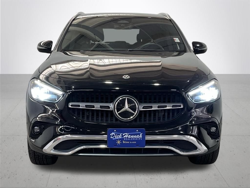 Used 2025  Mercedes-Benz GLA 250 image 4