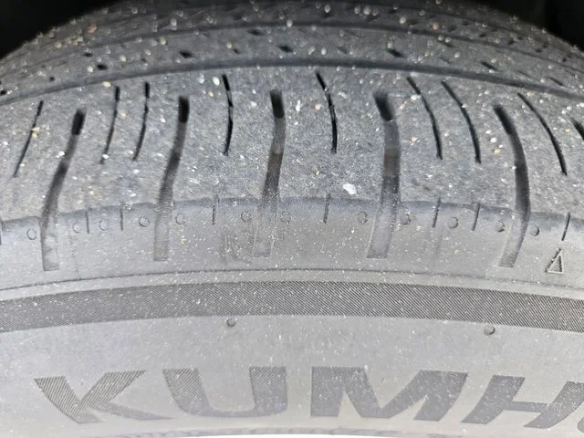 Used 2025 Black Kia EX image 28