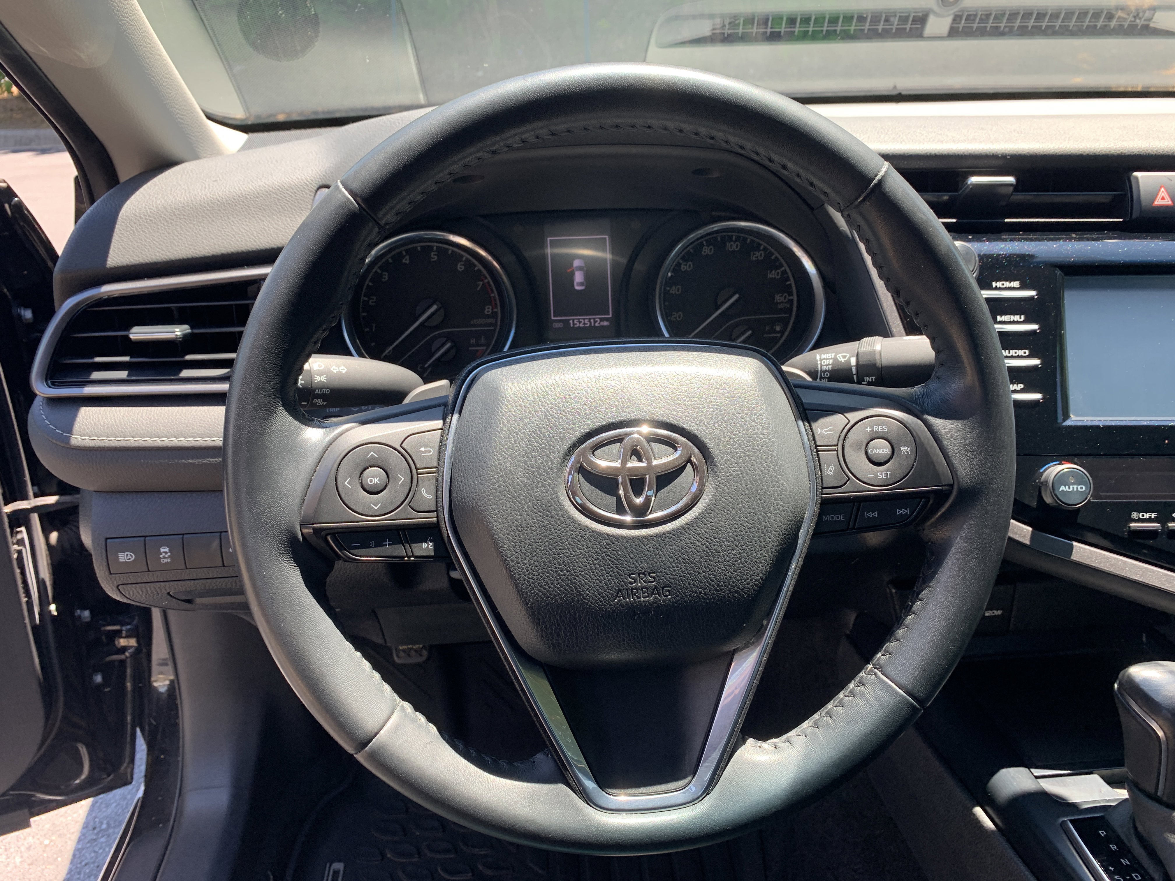 Used 2020 Midnight Black Metallic Toyota SE image 11