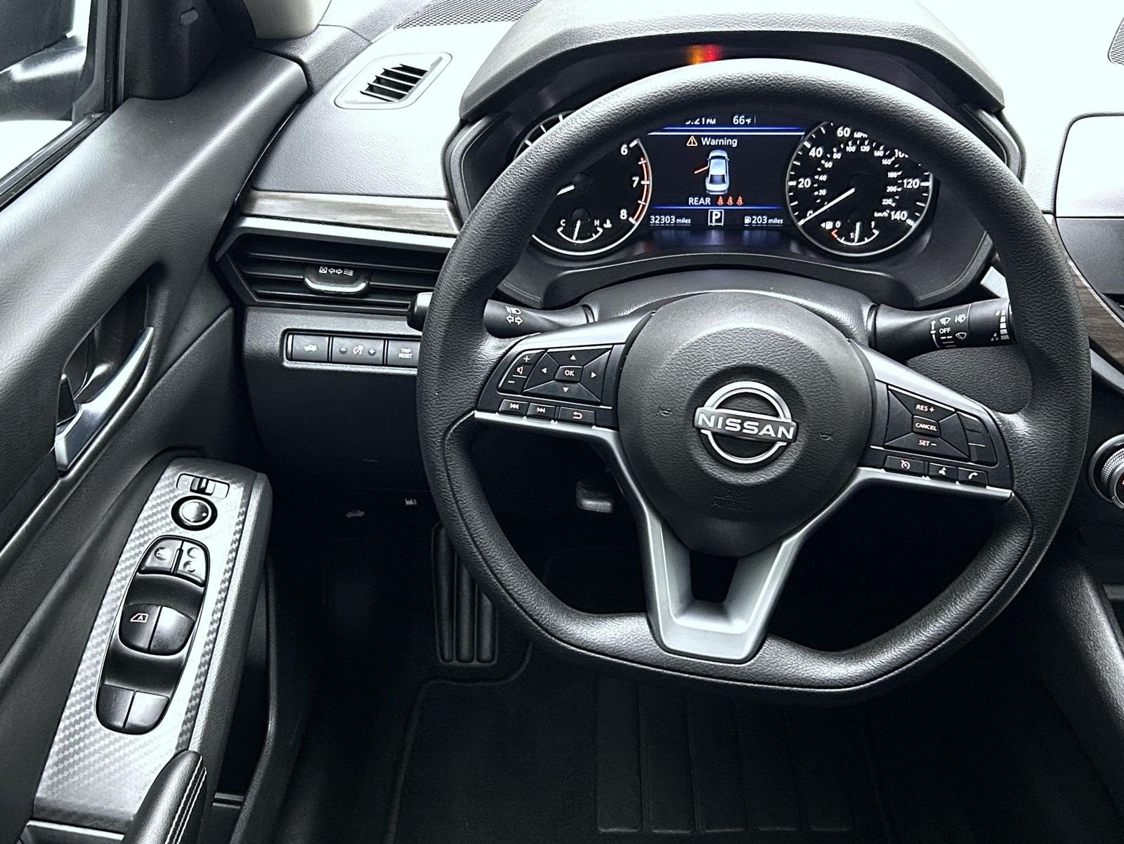 Used 2025 Black Nissan 2.5 SV image 12