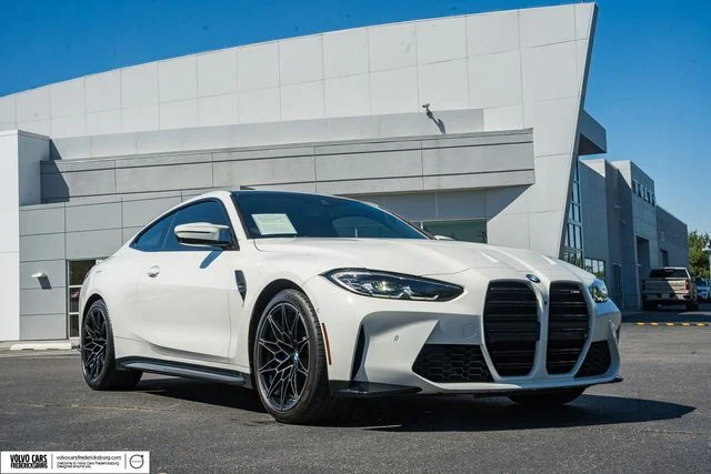 2022 BMW M4 -'s photo