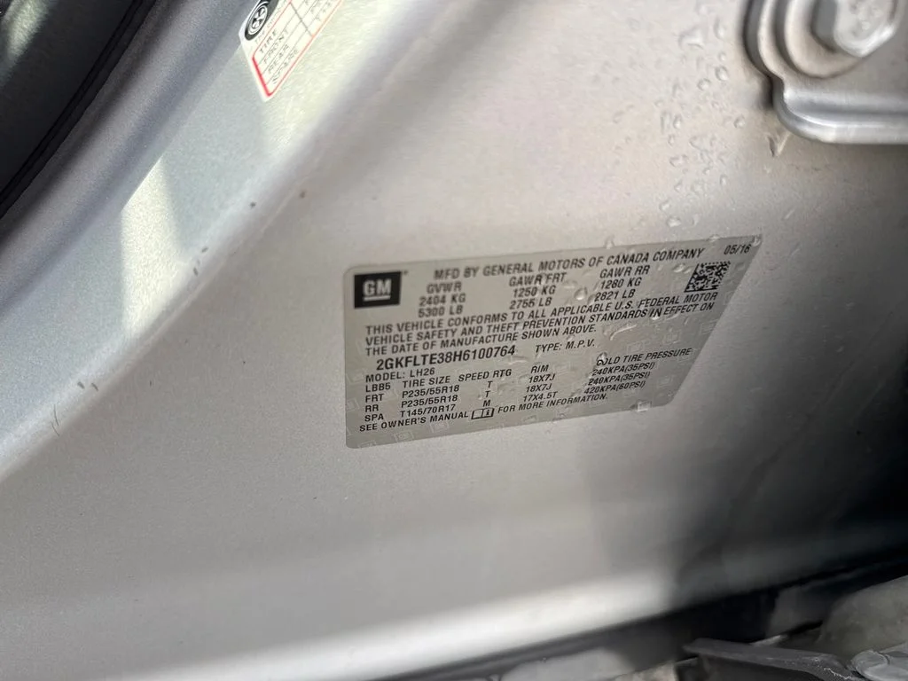 Used 2017 Silver GMC SLE-2 image 34
