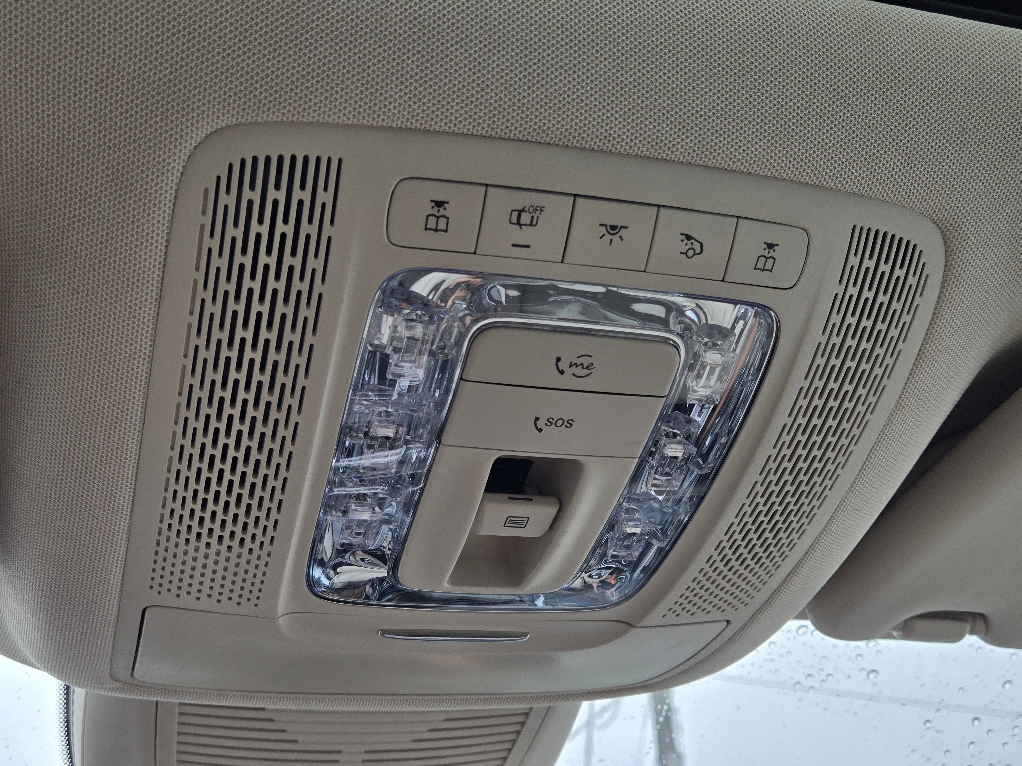 Used 2020 White Mercedes-Benz GLE 350 image 39