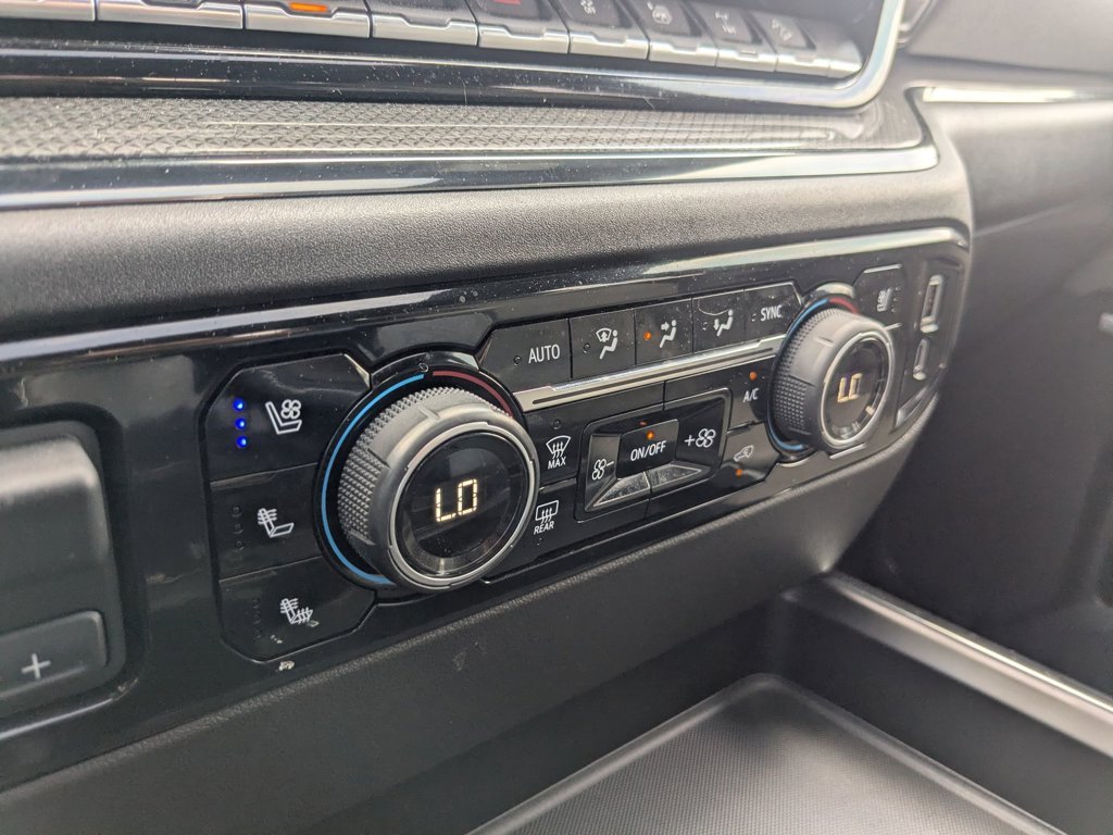 Used 2025 Black Chevrolet ZR2 image 18