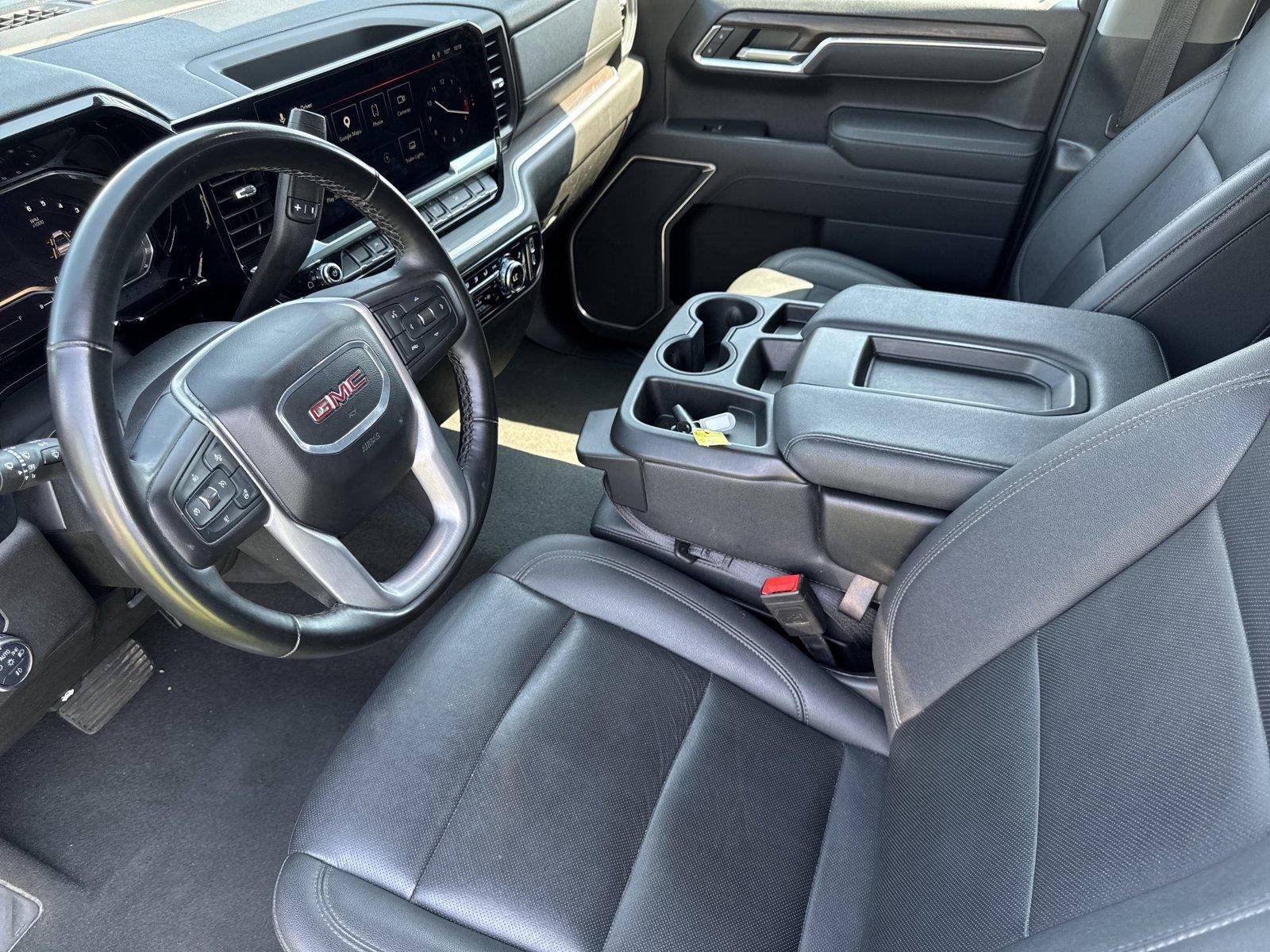 Used 2025 Sterling Metallic GMC SLT image 10