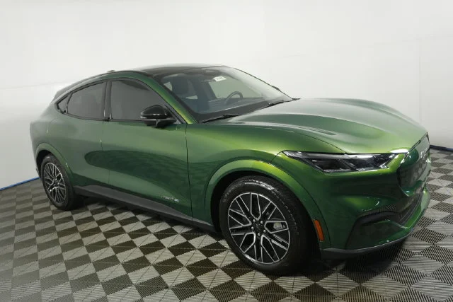 New 2026 Eruption Green Metallic Ford Premium image 2