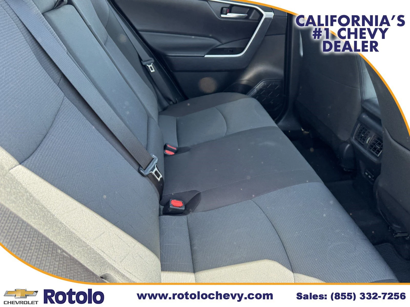 Used 2024 MAGNETIC GRAY MET Toyota XLE image 10