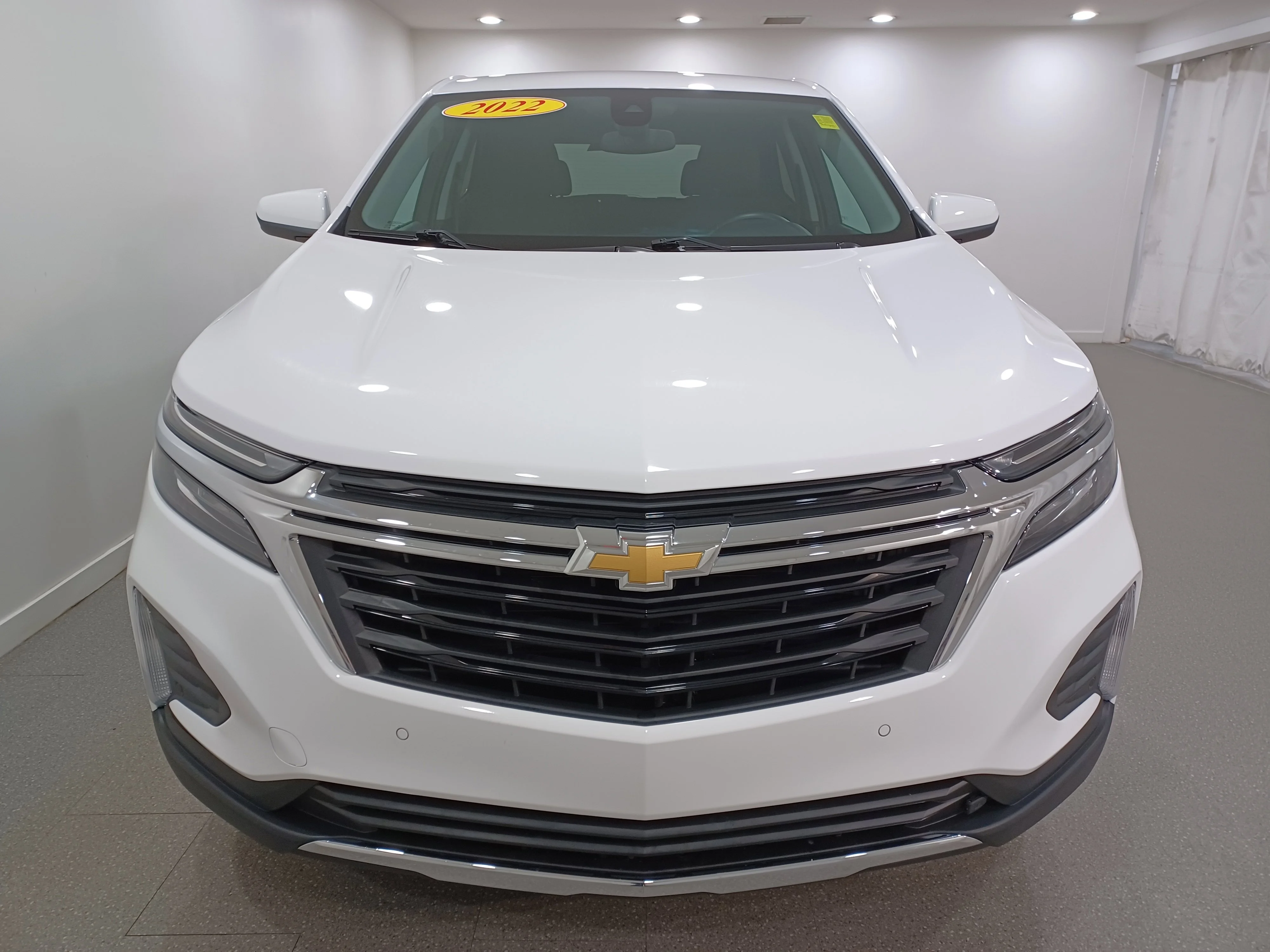 Certified Used 2022 Iridescent Pearl Tricoat Chevrolet LT AWD*Remote Start | Htd Seats | Blind Spot Detection | Park Assist image 3