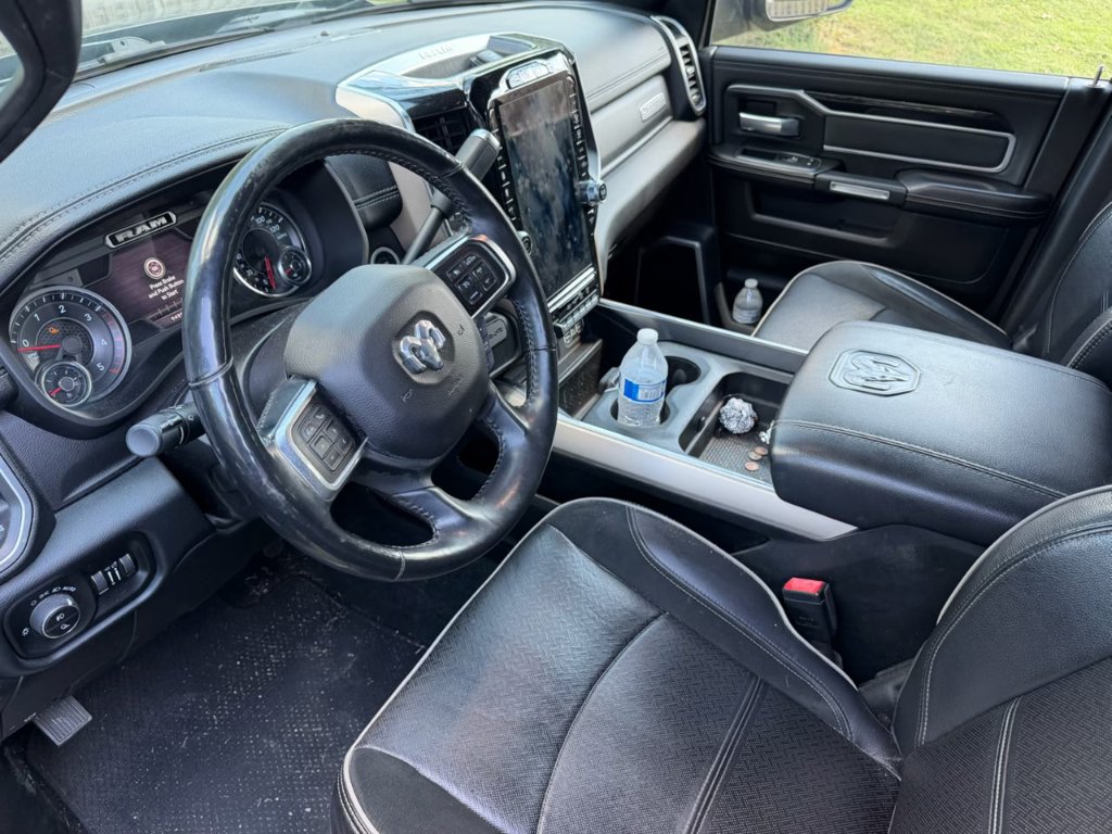 Used 2019 Diamond Black Crystal Pearlcoat Ram Laramie image 2