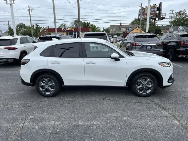 New 2027 Platinum White Pearl Honda LX image 11