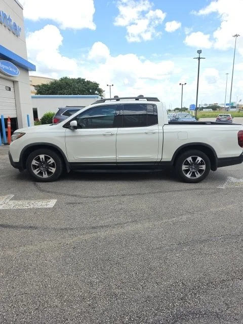 2019 Honda Ridgeline Sport FWD photo