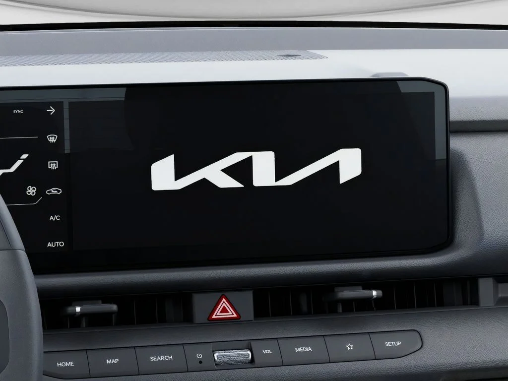 New 2027 White Kia X-Line S image 20