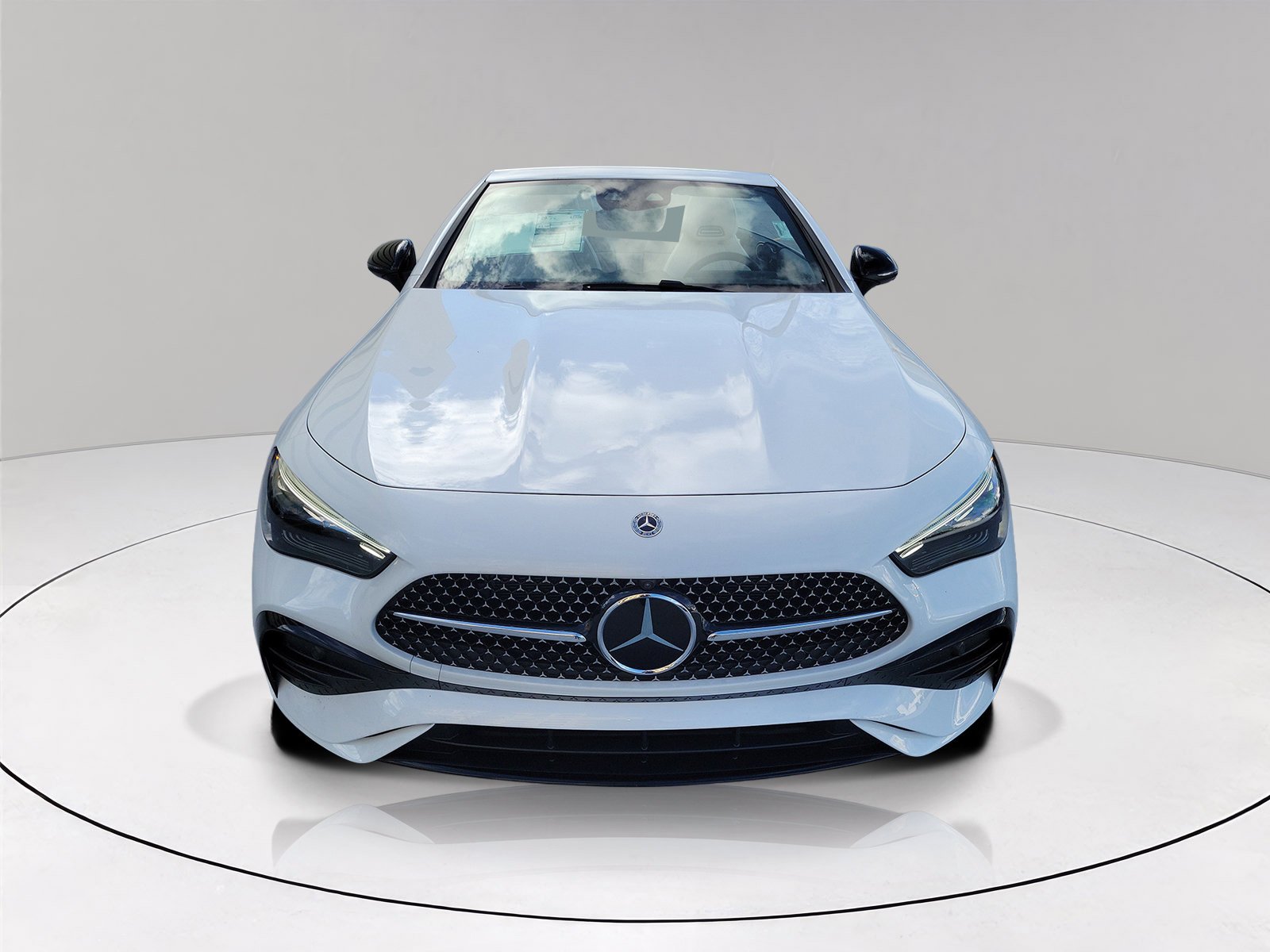 New 2027 MANUFAKTUR Moonlight White Metallic Mercedes-Benz CLE 450 image 29