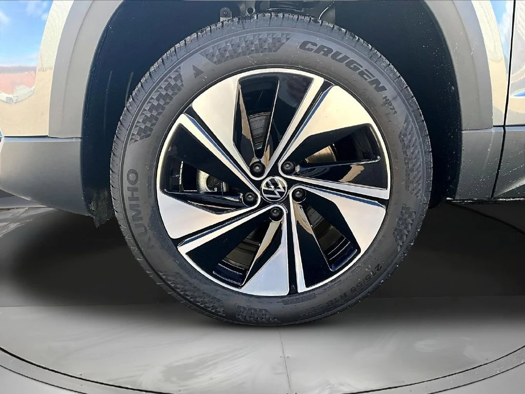 2026 Volkswagen Taos SE - Photo 15