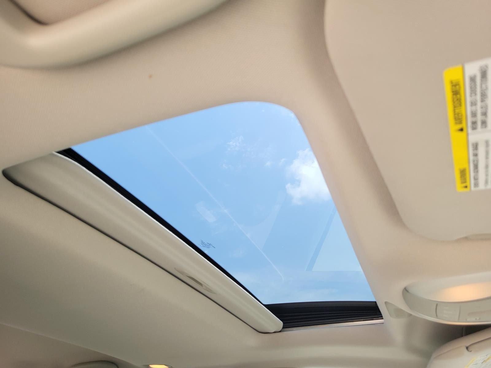 Used 2019 Hermosa Blue INFINITI LUXE image 9