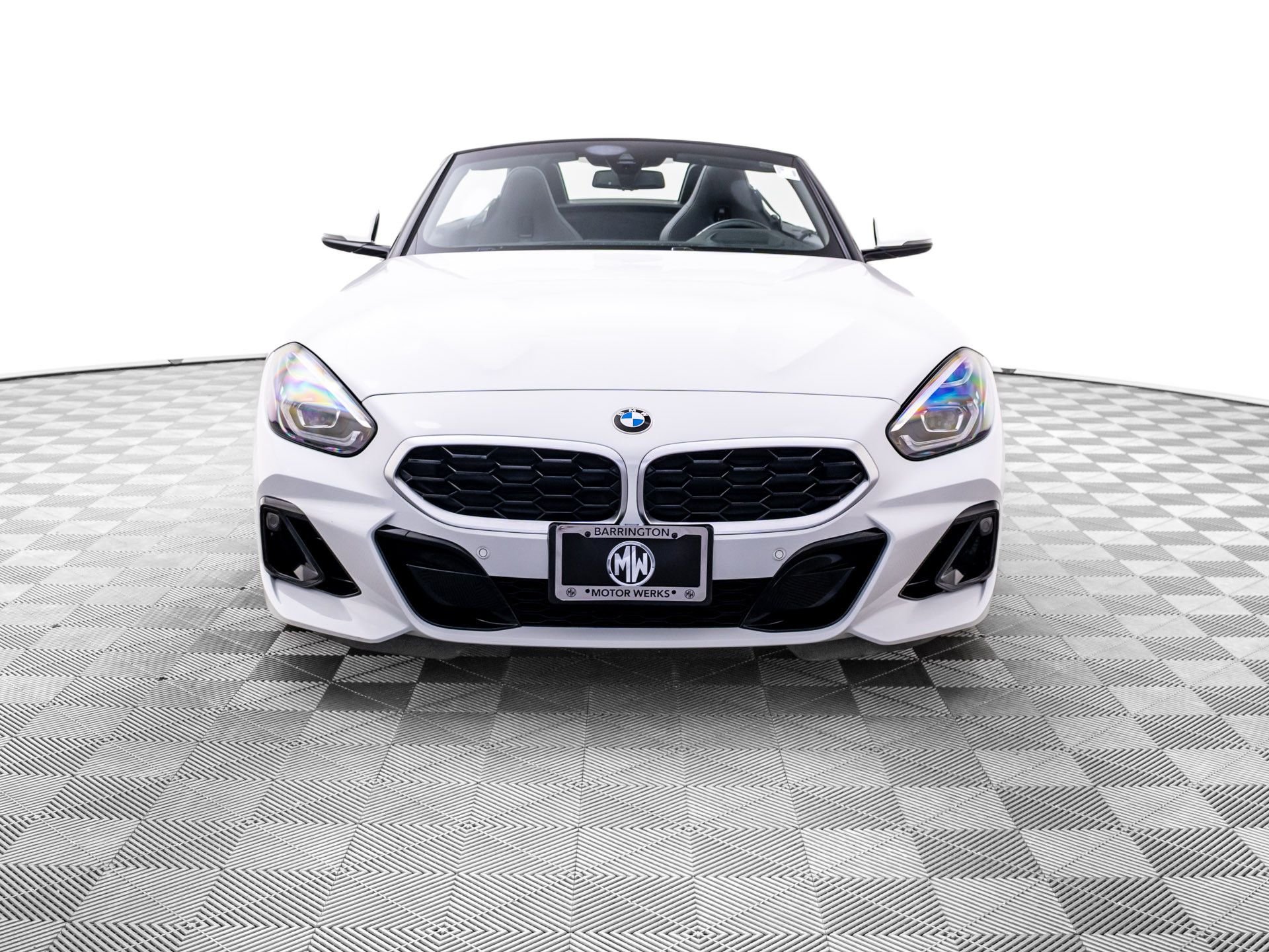 Certified Used 2026 Alpine White BMW sDrive30i image 9