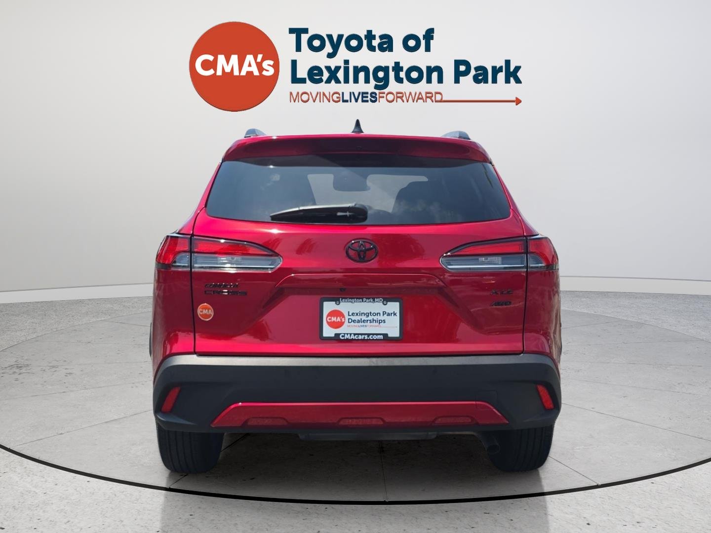 Used 2025 Soul Red Crystal Toyota XLE image 6
