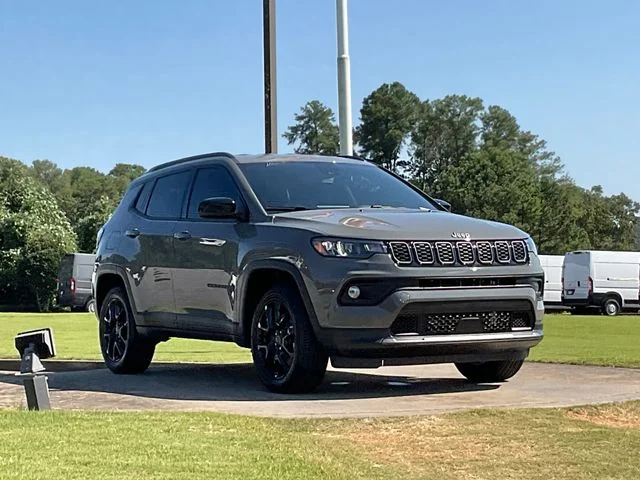 New 2026 Sting-Gray Clearcoat Jeep Latitude image 1