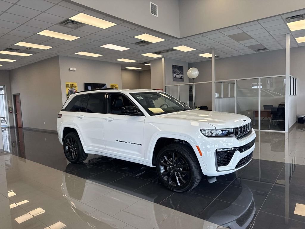 2026 Jeep Grand Cherokee Limited Reserve