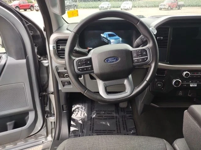 Certified Used 2025 Silver Metallic Ford XLT image 13