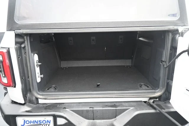 Used 2024 White Ford Wildtrak image 14