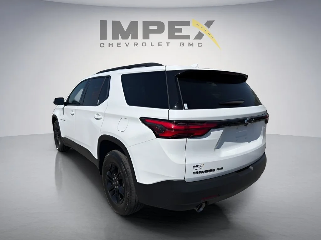 Used 2023 Summit White Chevrolet LT Leather image 3