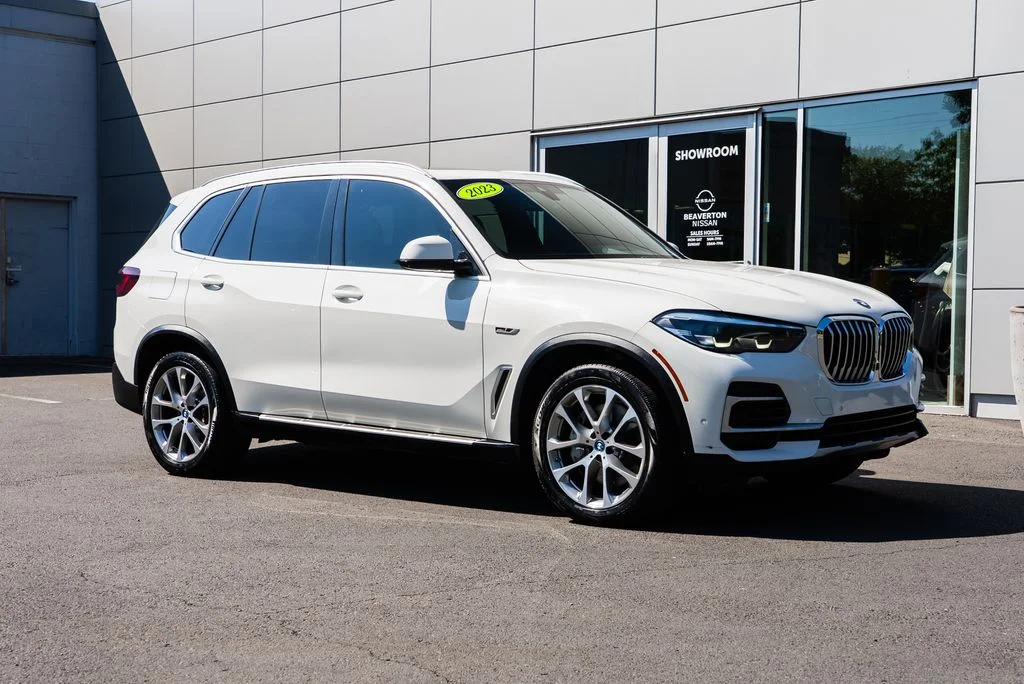 Used 2023 White BMW xDrive45e image 1