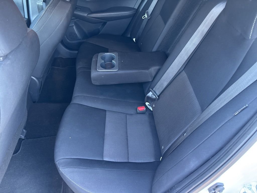 Used 2022 White Nissan SV image 33