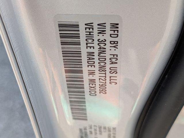 New 2026 Silver Zynith Metallic Clear-Coat Exterior Paint Jeep Limited image 32