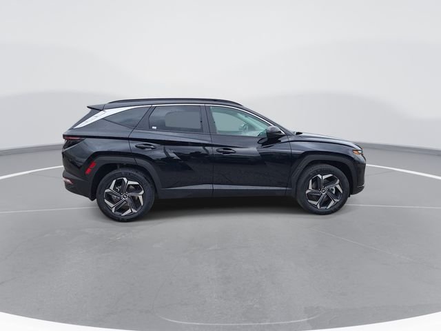Used 2024 Black Hyundai SEL Convenience image 9