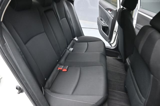 Used 2018 White Honda EX image 22