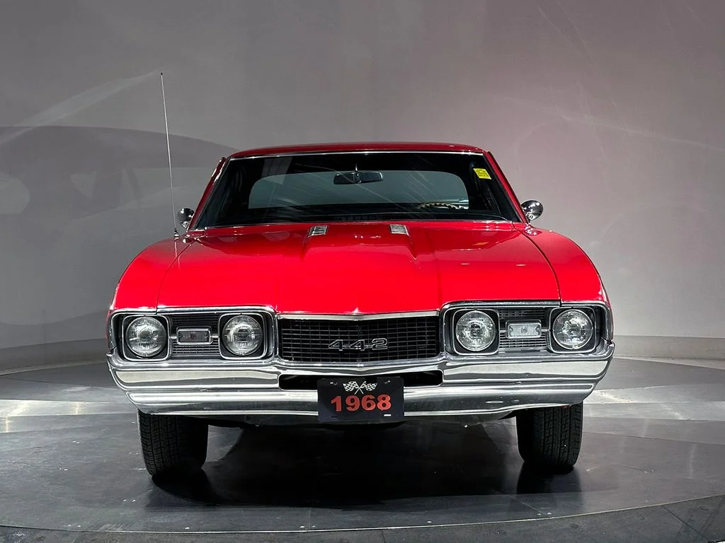 Used 1968 Red Oldsmobile  image 3