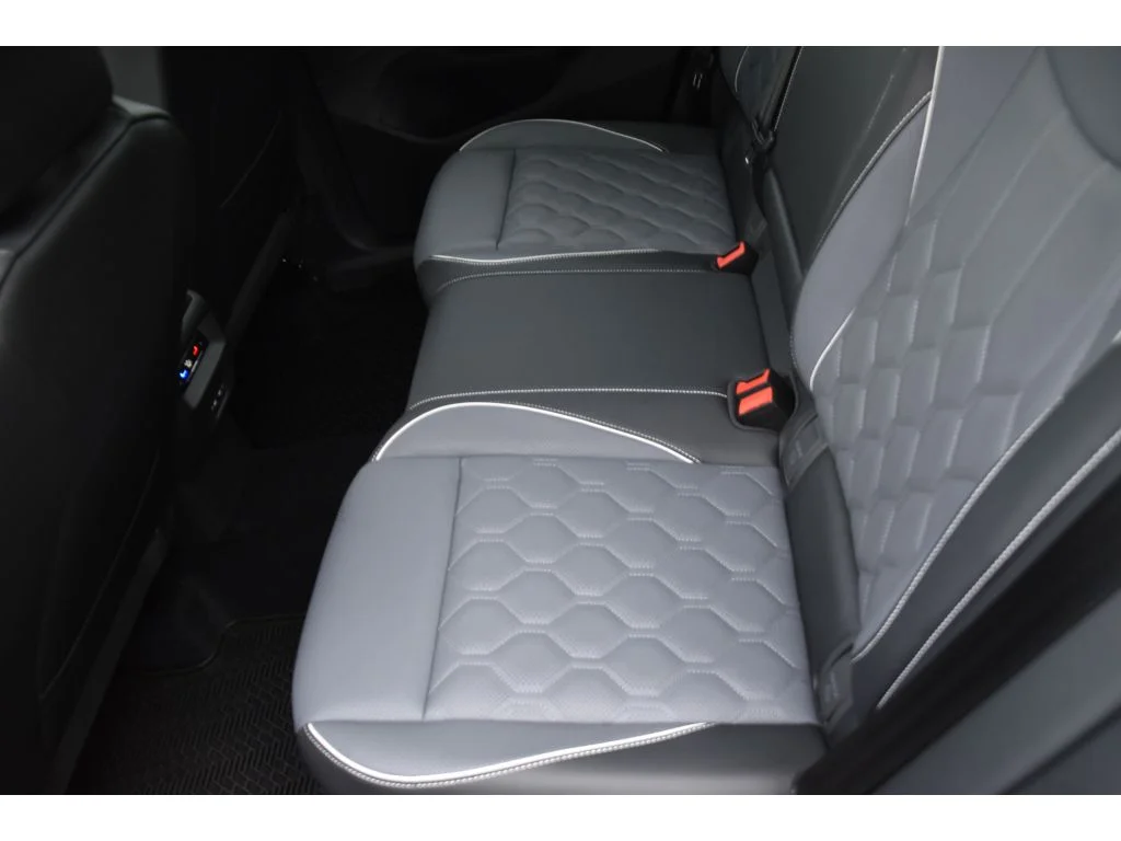 Used 2025 Deep Black Pearl Volkswagen SEL R-Line image 14