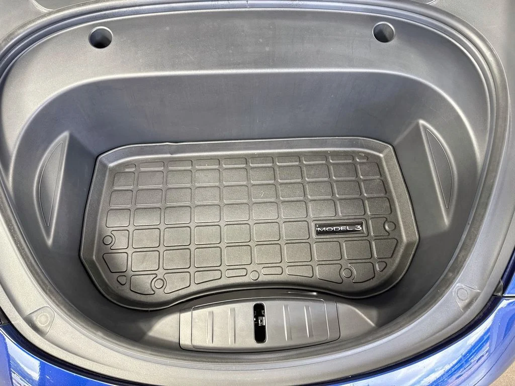 Used 2022 Blue Tesla Long Range image 37