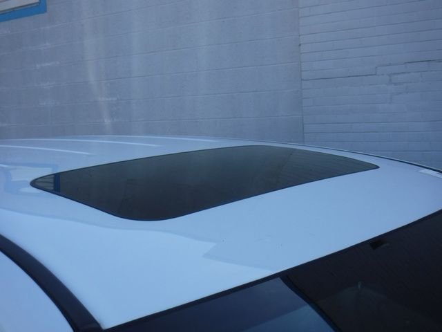 Used 2020  Honda EX-L image 3