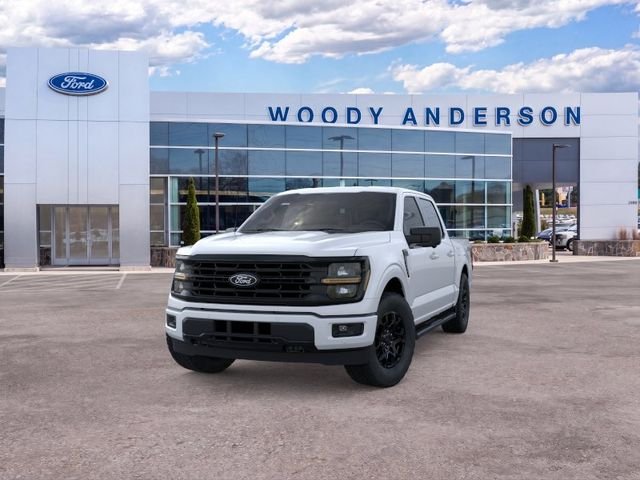 New 2026 Oxford White Ford XLT image 2