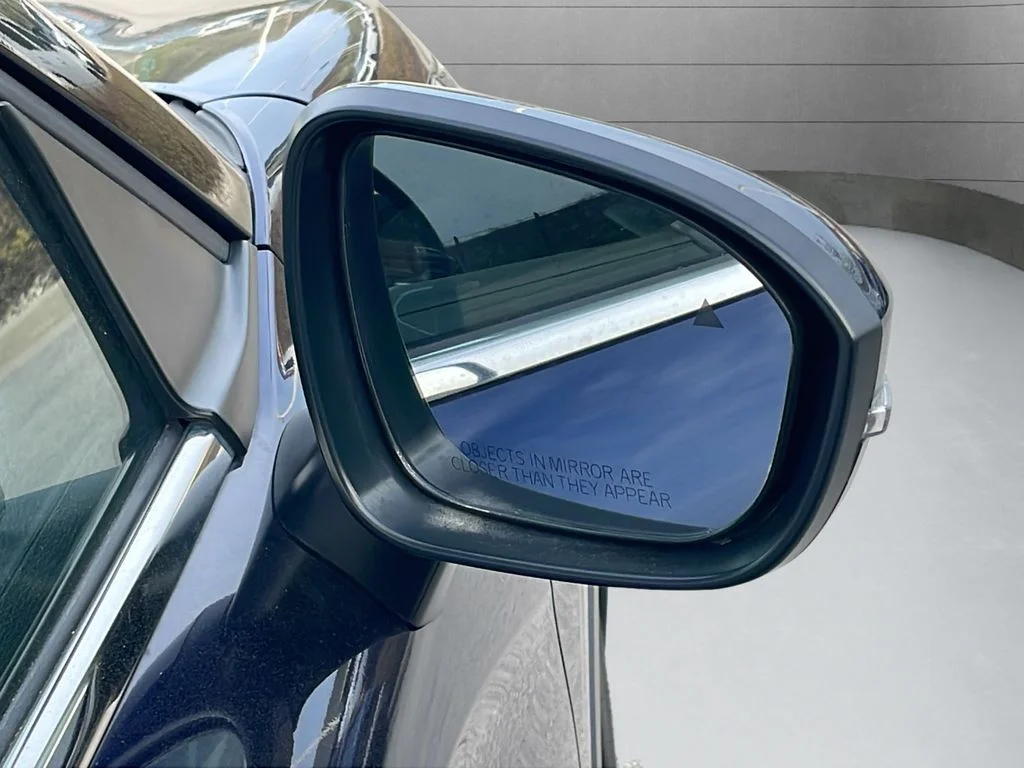 Used 2024 Blue Mitsubishi SE image 44