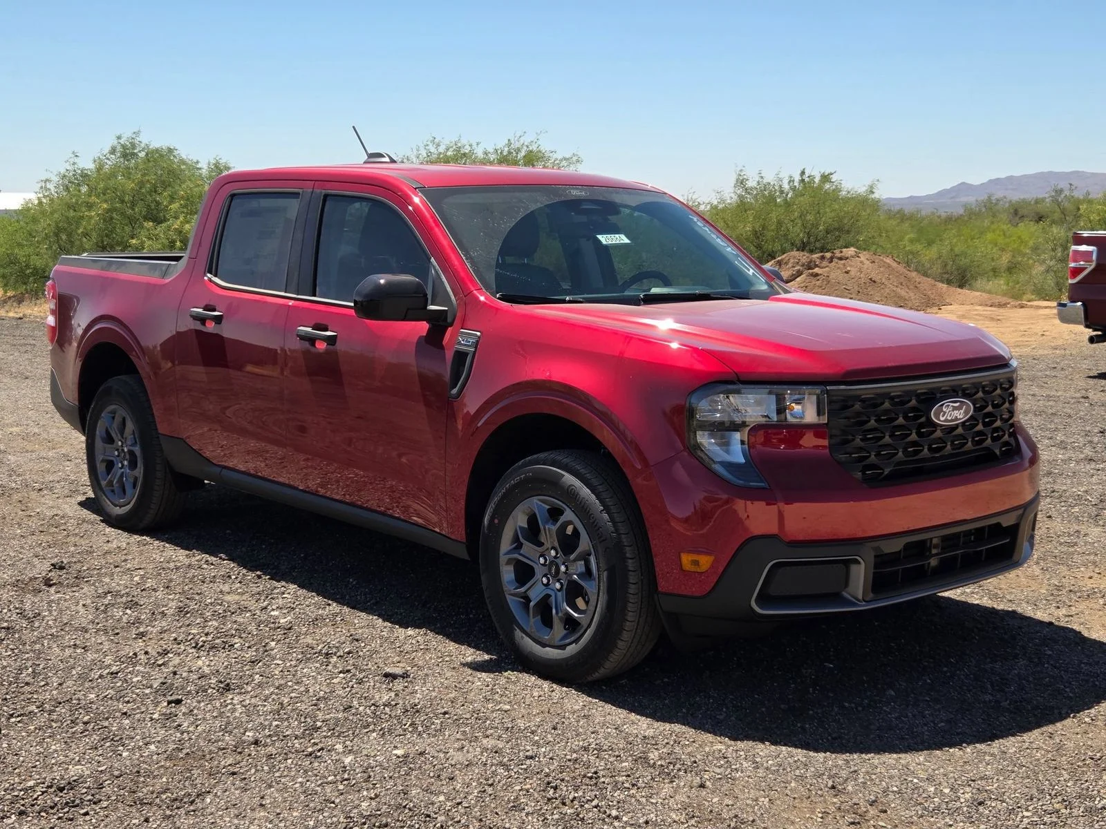 New 2026 Ruby Red Metallic Tinted Clearcoat Ford XLT image 3