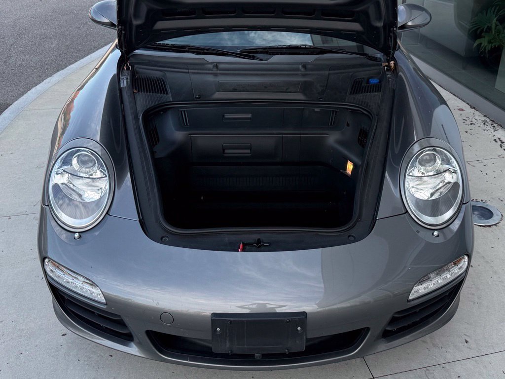 Used 2011 Gray Porsche Carrera image 33