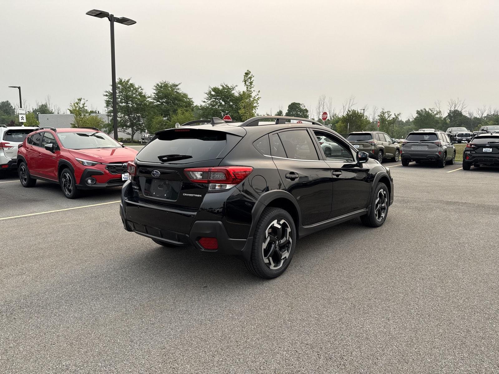Used 2021 Crystal Black Silica Subaru Limited image 4