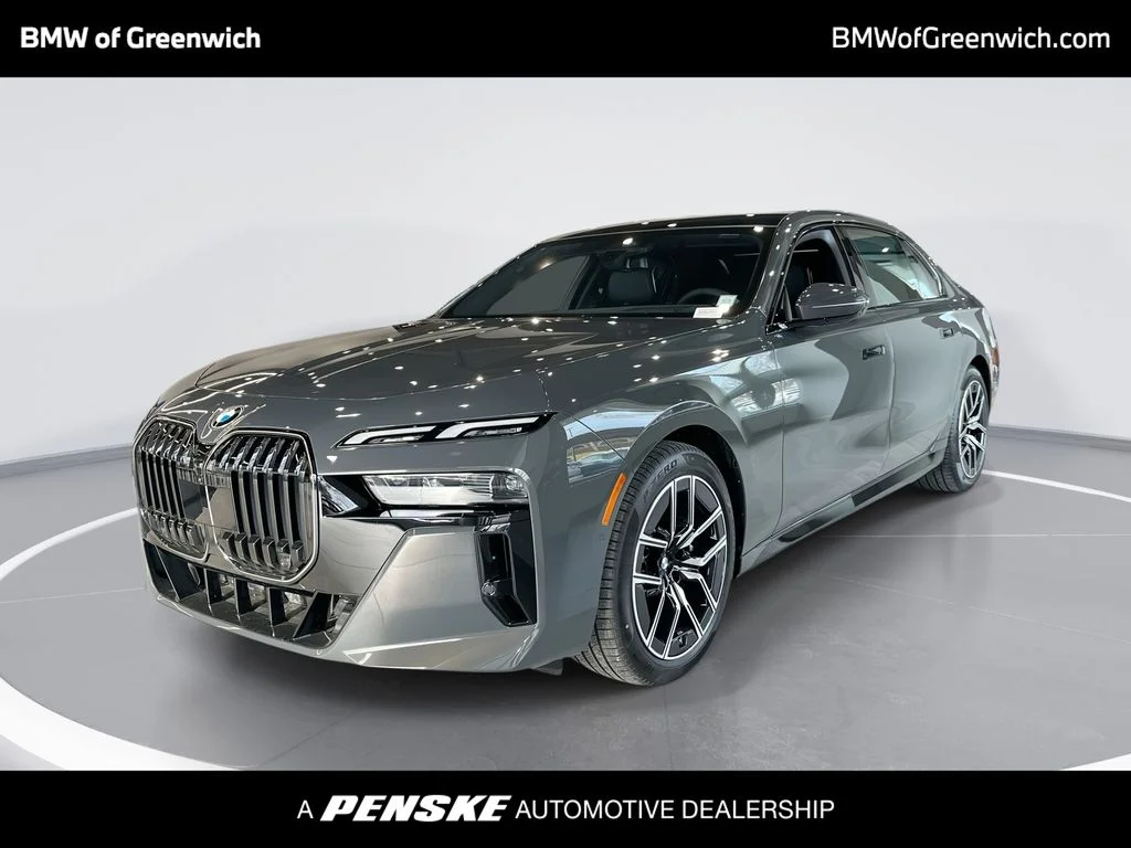 2026 BMW 7 Series 740i xDrive Sedan's photo