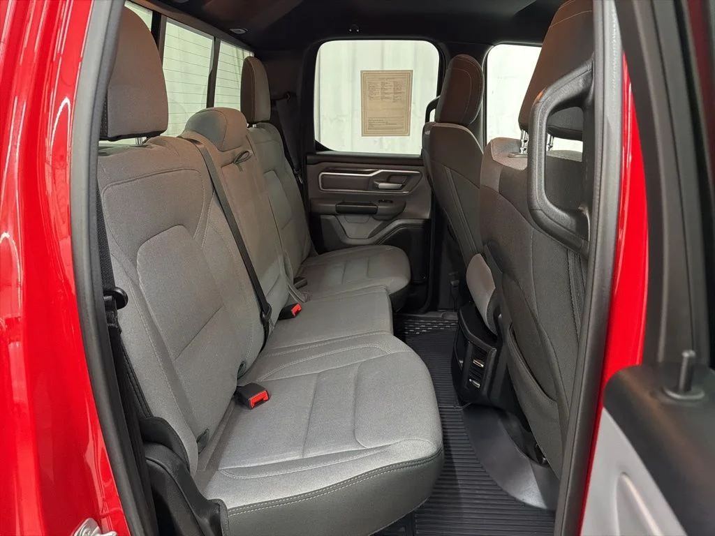 Used 2021 Red Ram Big Horn/Lone Star image 17
