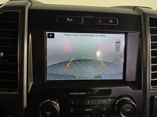 Used 2018 Blue Ford XLT image 20