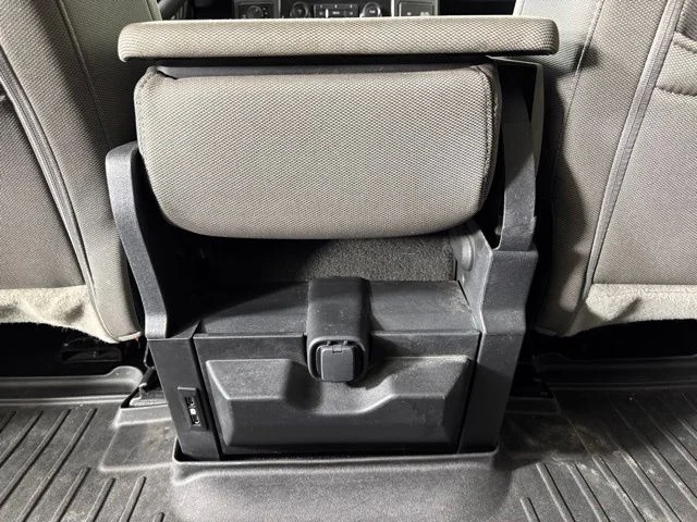 Used 2019 Oxford White Ford XLT image 13