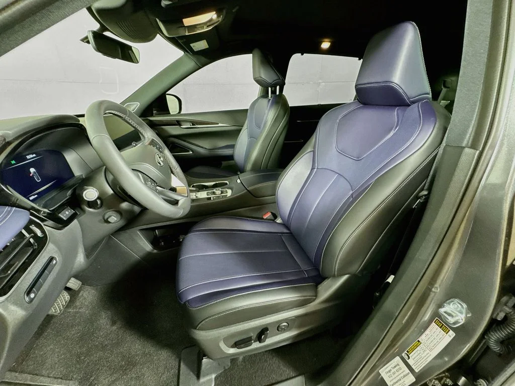 Certified Used 2026 Gray INFINITI SPORT image 28