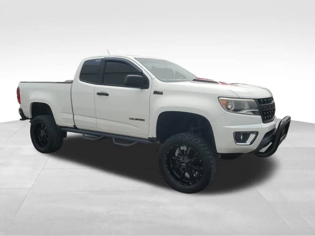 Used 2019 White Chevrolet Work Truck image 7