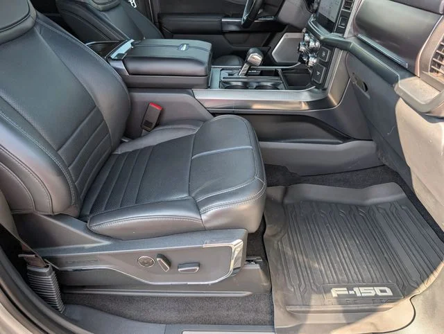 Used 2025 Silver Ford Platinum image 32